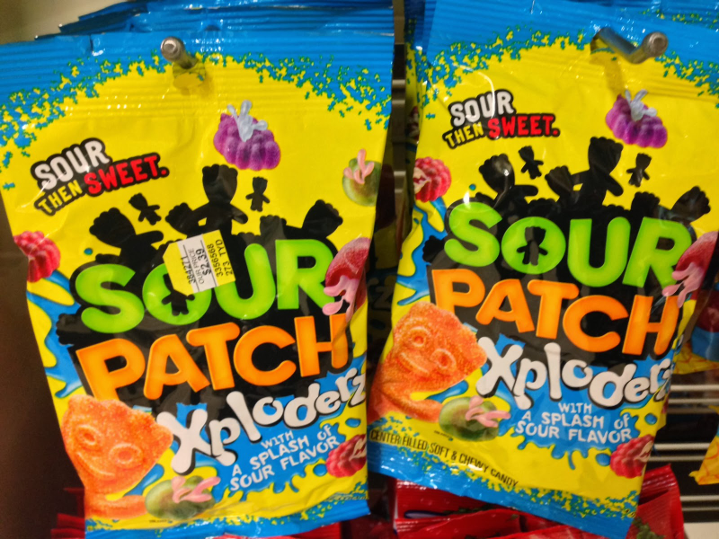 Illustration for article titled What Does a Quadrillion Sour Patch Kids Look Like?